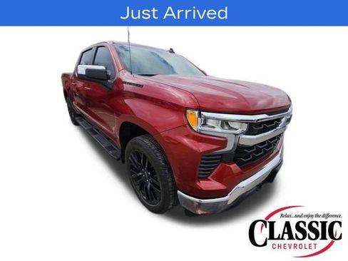 Used 2024 Chevrolet Silverado 1500 LT w/ Convenience Package II image 1