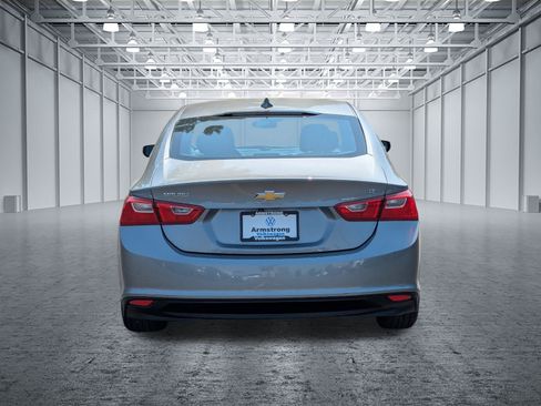 Used 2023 Chevrolet Malibu LT FWD image 4