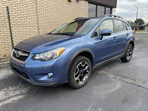 Used 2015 Subaru Crosstrek 2.0i Limited AWD/4WD image 1