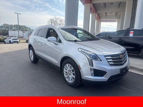 Used 2018 Cadillac XT5 FWD image 6