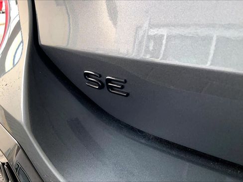 New 2026 Volkswagen Tiguan SE R-Line image 15