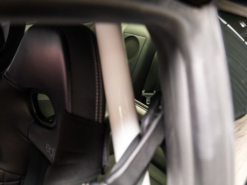 Used 2023 Nissan GT-R Premium w/ Premium Interior Package AWD/4WD image 61