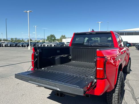 New 2026 Toyota Tacoma SR5 AWD/4WD image 12