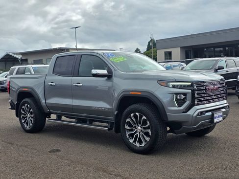 Used 2024 GMC Canyon Denali AWD/4WD image 28