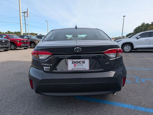 New 2026 Toyota Corolla LE image 4