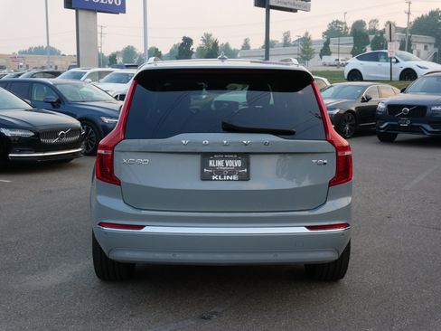 Used 2025 Volvo XC90 T8 Plus w/ Protection Package Premier AWD/4WD image 6