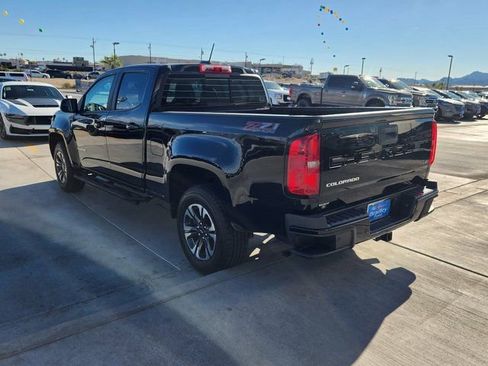 Used 2022 Chevrolet Colorado Z71 AWD/4WD image 8