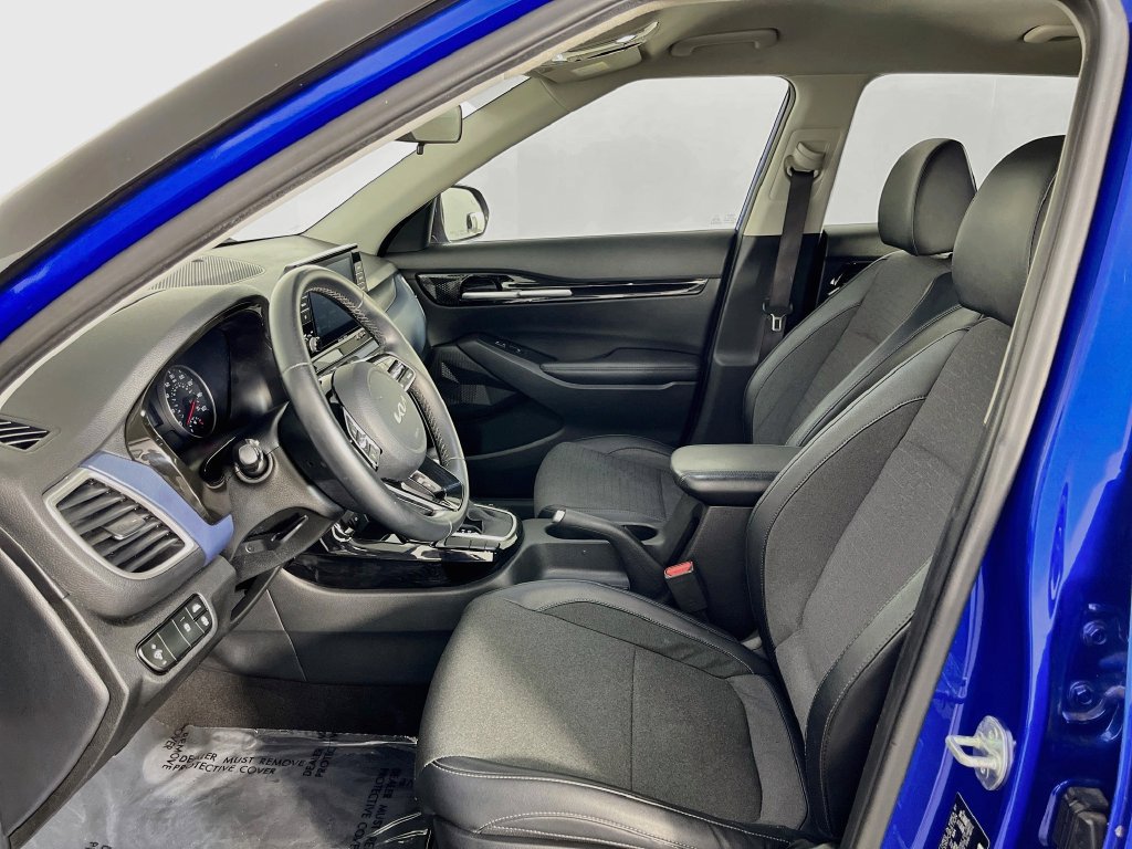 Used 2023 Kia Seltos S FWD image 22
