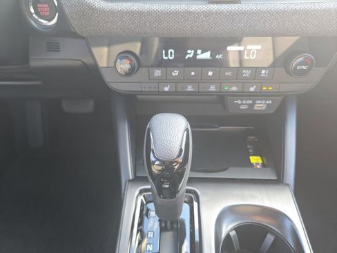 Certified 2026 Subaru Outback Premium AWD/4WD image 11