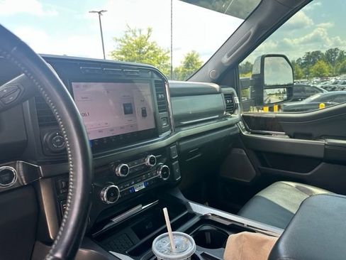Used 2024 Ford F350 Lariat w/ Lariat Ultimate Package AWD/4WD image 10