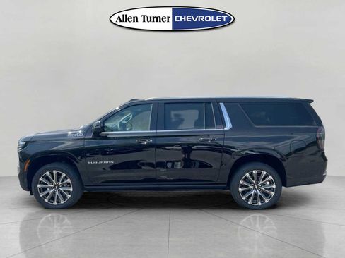 New 2026 Chevrolet Suburban High Country AWD/4WD image 6