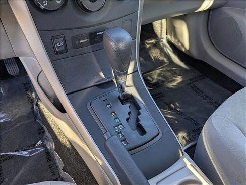 Used 2009 Toyota Corolla LE image 12