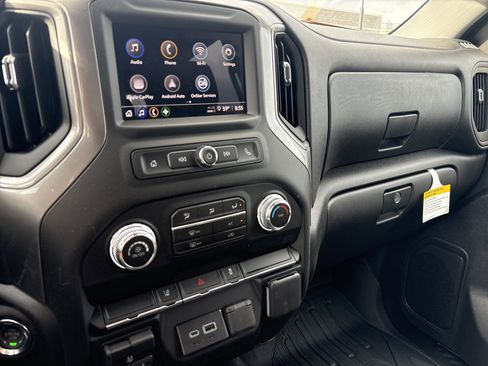 New 2026 GMC Sierra 2500 Pro w/ Convenience Package image 11