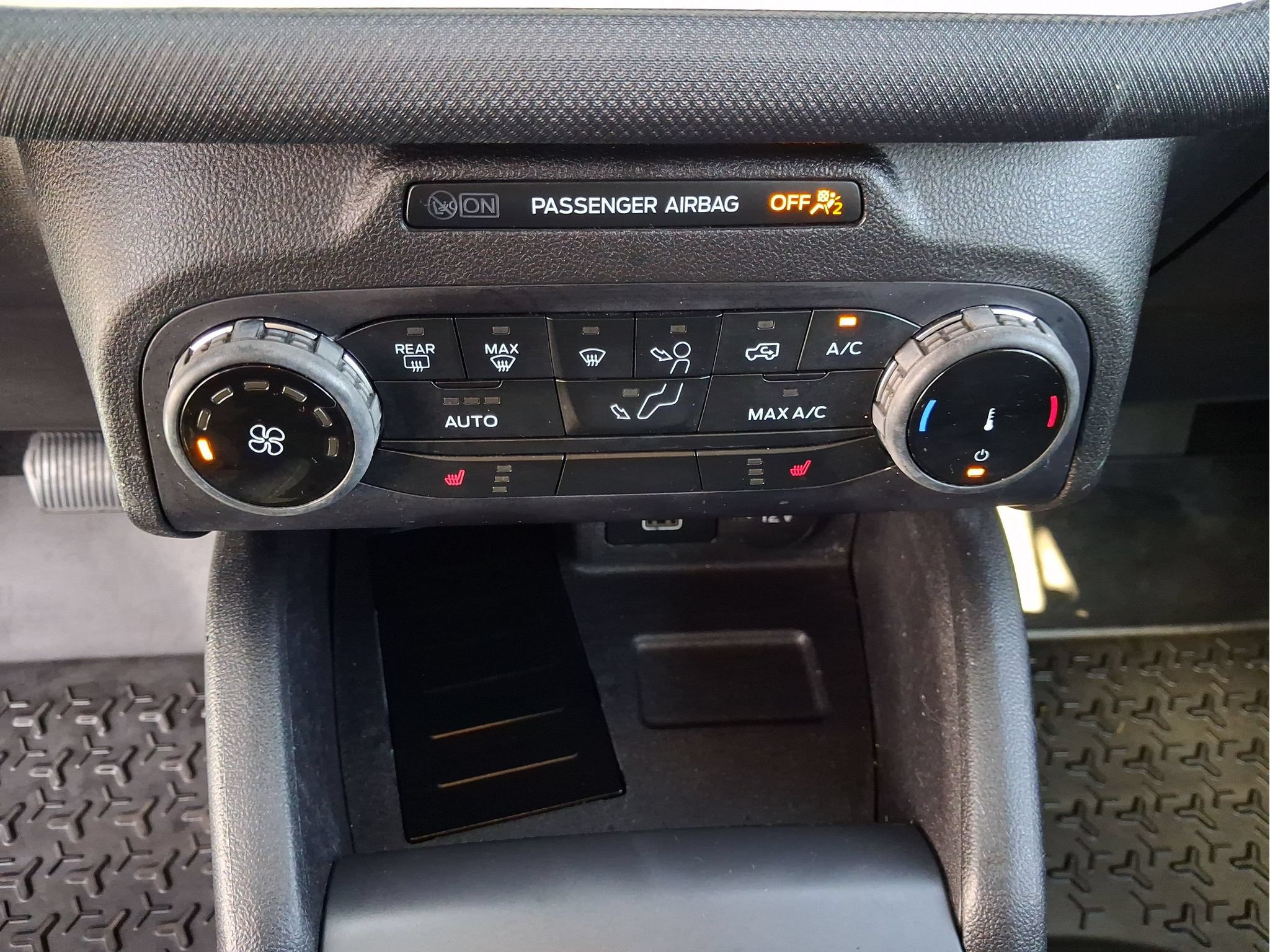 Used 2023 Ford Bronco Sport Heritage w/ Heritage Convenience Package AWD/4WD image 18