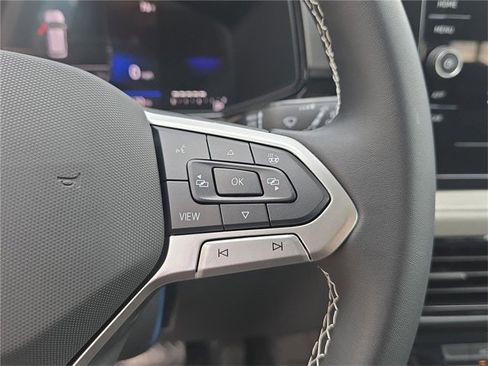 New 2025 Volkswagen Taos S image 22