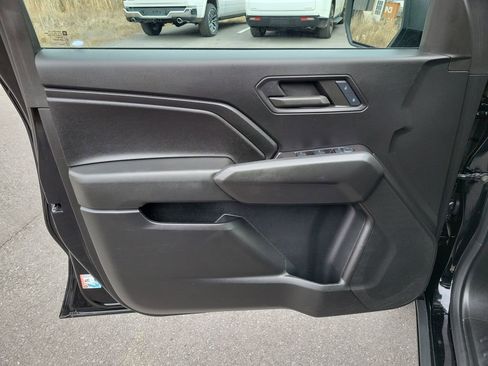 Used 2024 Chevrolet Colorado W/T image 25