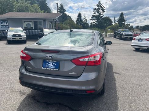 Used 2013 Ford Focus SE image 7