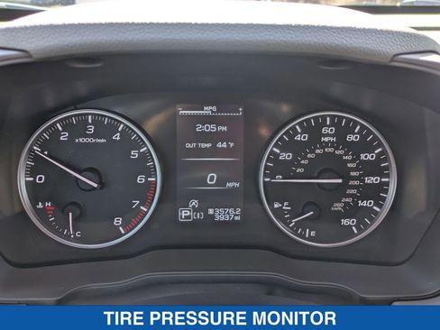 Certified 2025 Subaru Crosstrek 2.0i Premium image 19