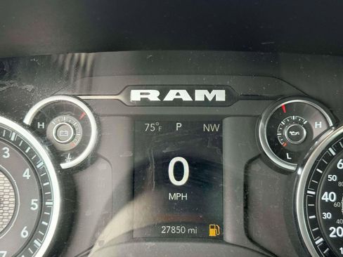 Used 2023 RAM 1500 Big Horn AWD/4WD image 16