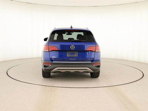 Used 2022 Volkswagen Taos SE image 5