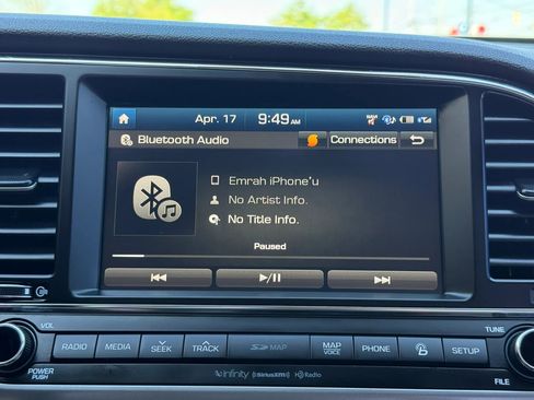 Used 2017 Hyundai Elantra Limited w/ Limited Tech Package 04 image 31