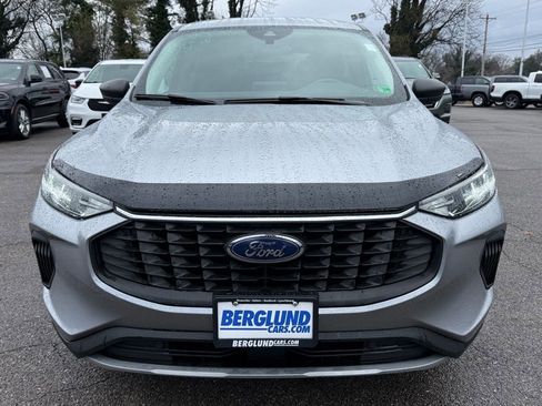 Used 2023 Ford Escape Active w/ Cold Weather Package image 9