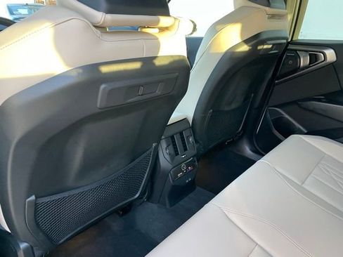 Used 2026 BMW X3 xDrive30 w/ M Sport Package image 8