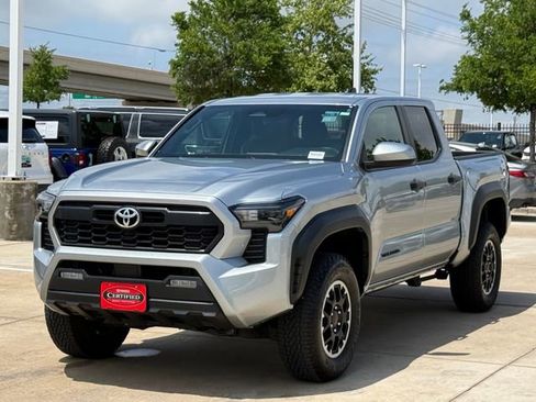 Used 2025 Toyota Tacoma TRD Off-Road AWD/4WD image 6