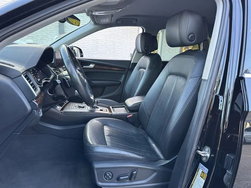 Used 2020 Audi Q5 2.0T Premium image 12