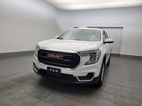 Used 2022 GMC Terrain SLE w/ Driver Convenience Package image 15