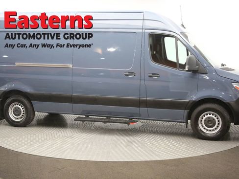 Used 2019 Mercedes-Benz Sprinter 170 image 43