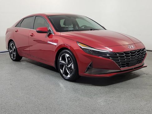Used 2023 Hyundai Elantra Limited FWD image 1