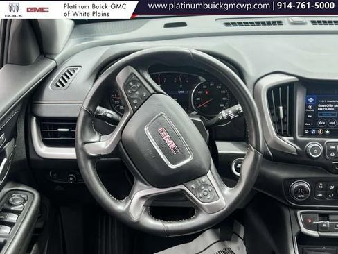 Used 2022 GMC Terrain AT4 image 13