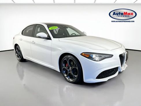 Used 2023 Alfa Romeo Giulia Ti image 1