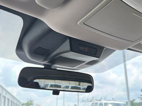 Used 2021 Nissan Rogue S FWD image 38