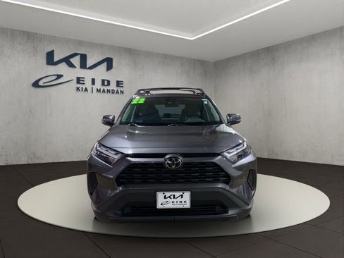 Used 2022 Toyota RAV4 XLE image 2
