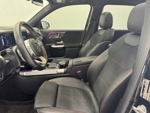 Used 2022 Mercedes-Benz GLB 250 image 17