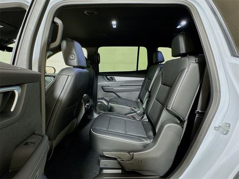 New 2026 Buick Enclave Preferred w/ Power Package image 13