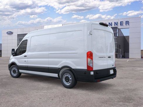 New 2026 Ford Transit 250 148 Medium Roof w/ Load Area Protection Package RWD image 4