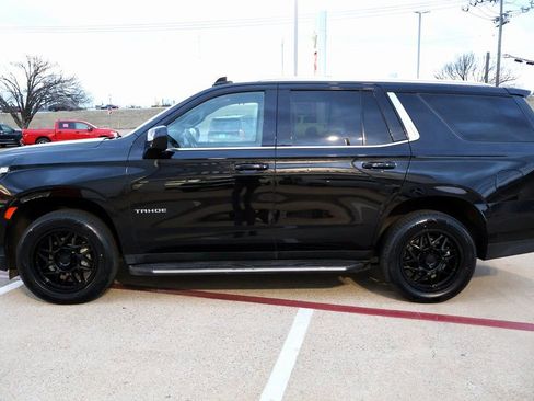 Used 2021 Chevrolet Tahoe LT image 2