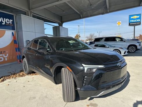 New 2026 Chevrolet Blazer EV LT image 4