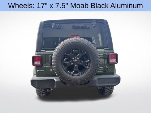 Used 2021 Jeep Wrangler Unlimited Sport AWD/4WD image 3