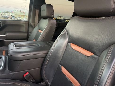 Used 2019 GMC Sierra 1500 AT4 w/ AT4 Premium Package image 16