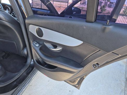 Used 2018 Mercedes-Benz C 300 Sedan image 15
