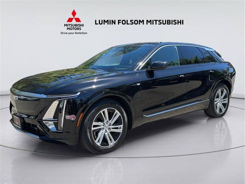 Used 2024 Cadillac Lyriq Tech RWD image 1