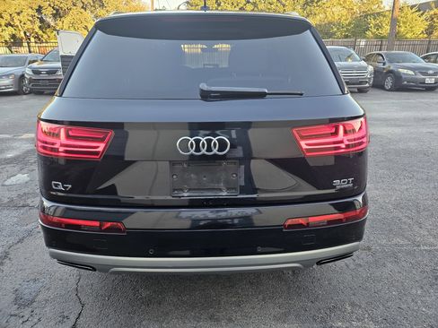 Used 2017 Audi Q7 3.0T Prestige image 6