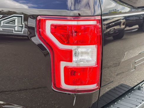 Used 2020 Ford F150 XLT w/ Equipment Group 302A Luxury AWD/4WD image 8