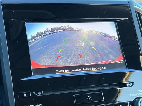 Used 2023 Subaru Forester Premium image 21