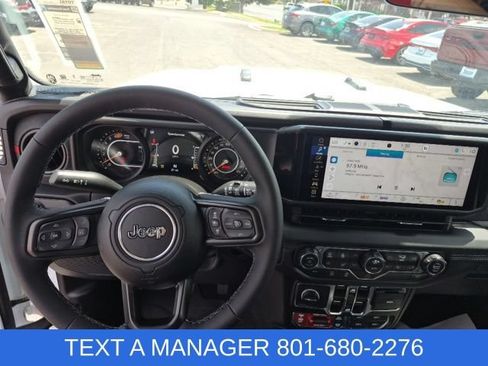 New 2026 Jeep Wrangler Unlimited Rubicon AWD/4WD image 34