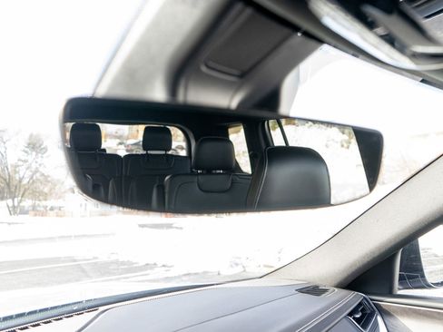 Used 2023 Jeep Grand Cherokee L Overland image 24